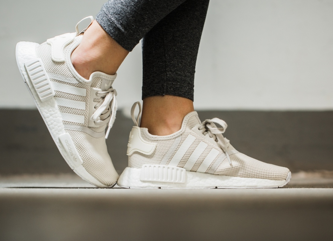 adidas nmd r1 Blanche femme